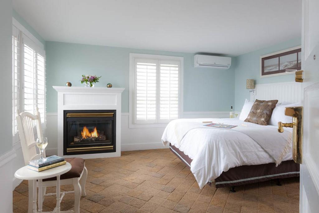 Vineyard Square Hotel And Suites Edgartown Rom bilde